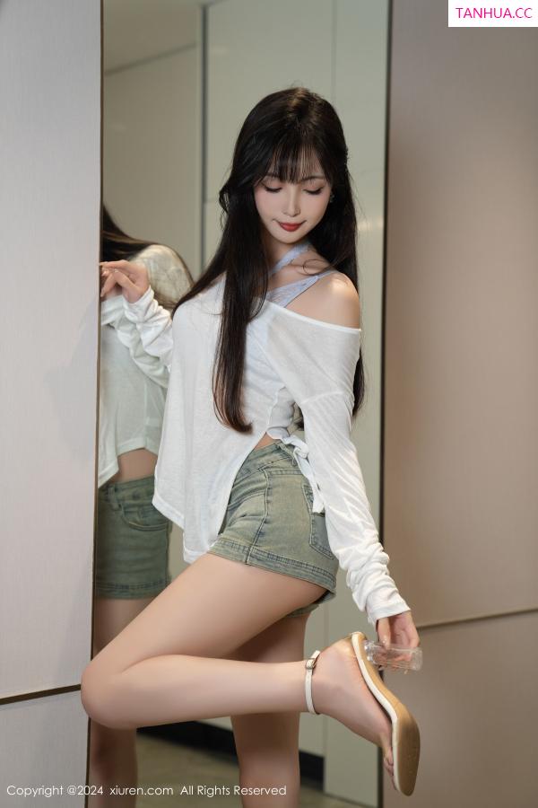 林星阑  [XiuRen]高清写真图 2024.09.26 No.9215 林星阑 美腿性感第18张图片